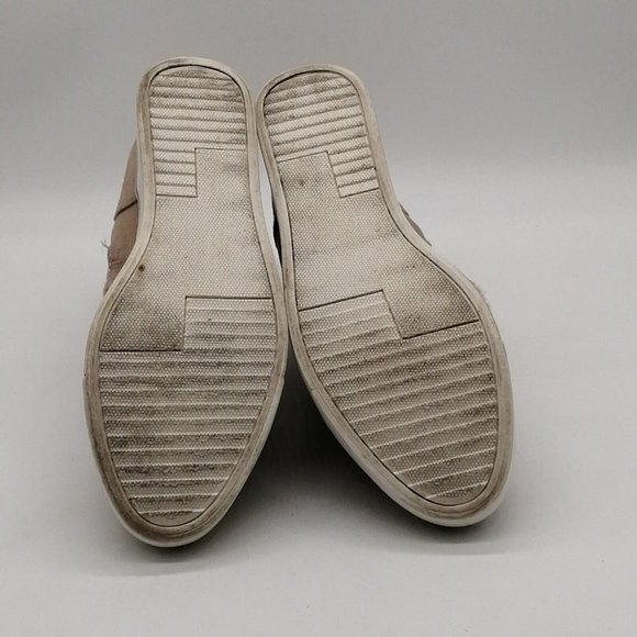 Maurices Womens Taryn Ankle Bootie Tan Wedge Heel Side Zip Faux Fur Trim Sz 8 M - Picture 4 of 9